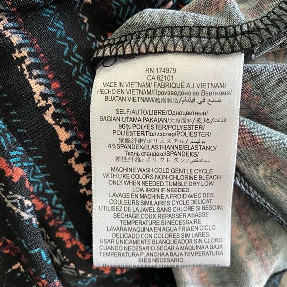 BCBGeneration Turtleneck Skater Dress Size M - Picture 6 of 6